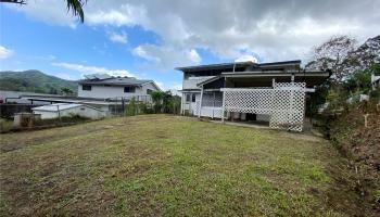 47-505 Hui Iwa Street Club View Estate, Kaneohe home - photo 2 of 12 47-505 Hui Iwa Street Club View Estate, Kaneohe home - photo 2 of 12