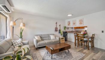 47-541  Alawiki Street Woodridge, Kaneohe home - photo 2 of 24