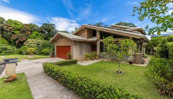 47-571  Hakuhale Street Ahuimanu Area, Kaneohe home - photo 2 of 25