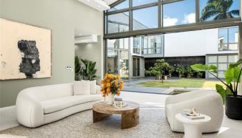 4758  Kahala Ave Kahala Area, Diamond Head home - photo 4 of 25