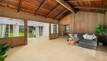 4758  Likini Street Salt Lake, Honolulu home - photo 3 of 25