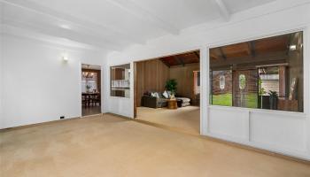 4758  Likini Street Salt Lake, Honolulu home - photo 6 of 25