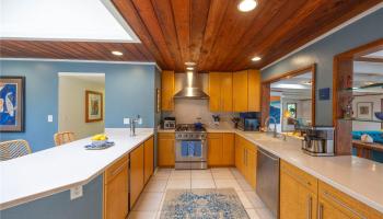 47-594  Hui Ulili Street Club View Estate, Kaneohe home - photo 6 of 25