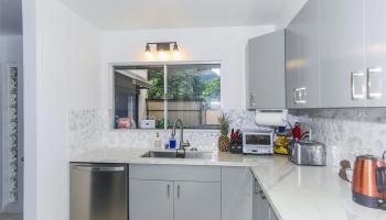 Clubview Gardens Homeowners Association townhouse # 7601, Kaneohe, Hawaii - photo 4 of 25