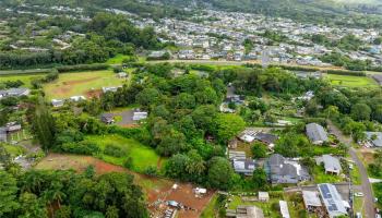 47-66 Okana Place Temple Valley, Kaneohe home - photo 2 of 11 47-66 Okana Place Temple Valley, Kaneohe home - photo 2 of 11