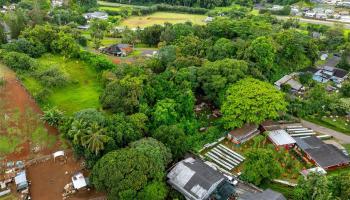 47-66 Okana Place Temple Valley, Kaneohe home - photo 5 of 11 47-66 Okana Place Temple Valley, Kaneohe home - photo 5 of 11