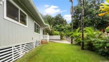 47-724  Ahuimanu Loop Temple Valley, Kaneohe home - photo 3 of 25