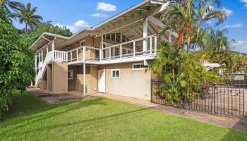 47-754  Kamehameha Hwy Kaalaea, Kaneohe home - photo 3 of 25