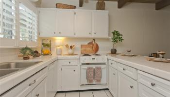 Tropic Gardens 1 condo # 2, Honolulu, Hawaii - photo 2 of 11