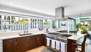 49  Pilipu Place Beachside, Kailua home - photo 5 of 25