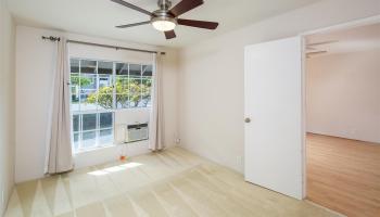 493 Mananai Pl Honolulu - Rental - photo 6 of 16