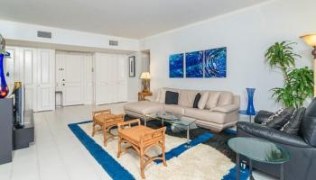 4999 Kahala Ave Honolulu - Rental - photo 2 of 13 4999 Kahala Ave Honolulu - Rental - photo 2 of 13
