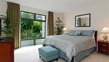 Kahala Beach condo #204, Honolulu, Hawaii - photo 3 of 6 Kahala Beach condo #204, Honolulu, Hawaii - photo 3 of 6