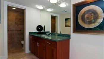 Kahala Beach condo #204, Honolulu, Hawaii - photo 4 of 6