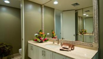 Kahala Beach condo #328, Honolulu, Hawaii - photo 3 of 5 Kahala Beach condo #328, Honolulu, Hawaii - photo 3 of 5