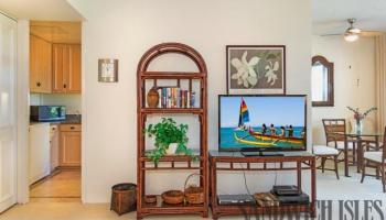 Kahala Beach condo # 464, Honolulu, Hawaii - photo 2 of 24 Kahala Beach condo # 464, Honolulu, Hawaii - photo 2 of 24