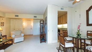 Kahala Beach condo # 464, Honolulu, Hawaii - photo 4 of 24