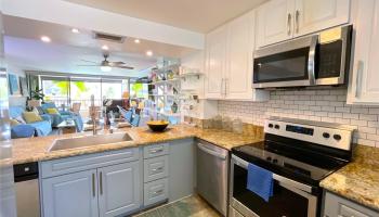 Esplanade condo # 14C, Honolulu, Hawaii - photo 4 of 25