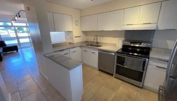 Ala Wai Plaza condo # 528, Honolulu, Hawaii - photo 1 of 12