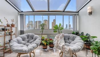 Ala Wai Plaza condo # 904, Honolulu, Hawaii - photo 3 of 25