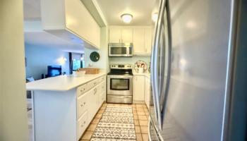 501 Hahaione St Honolulu - Rental - photo 6 of 17