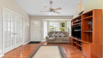 Crosspointe B-1 condo # 14D, Honolulu, Hawaii - photo 2 of 11