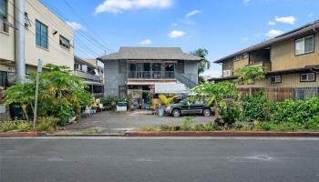 507 Hiram Ln Honolulu - Multi-family - photo 1 of 12