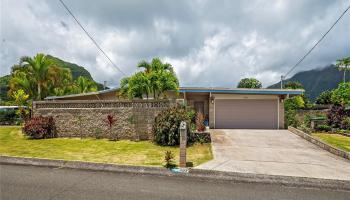 508 Uluhala Street Olomana, Kailua home - photo 1 of 25 508 Uluhala Street Olomana, Kailua home - photo 1 of 25