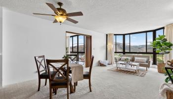 Country Club Plaza condo # 1202, Honolulu, Hawaii - photo 4 of 23