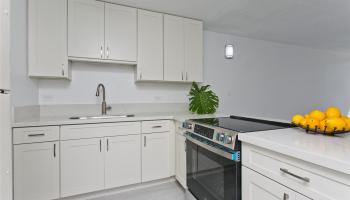 Likini West condo # 214, Honolulu, Hawaii - photo 4 of 11