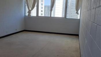 5122 Likini St Honolulu - Rental - photo 3 of 9