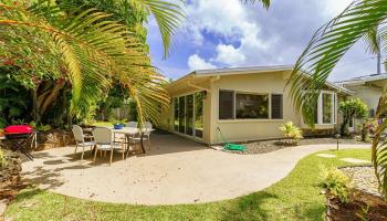 513  Iana Street Enchanted Lake, Kailua home - photo 2 of 25