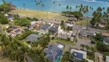 51-450  Kekio Road Kaaawa, Kaneohe home - photo 3 of 25