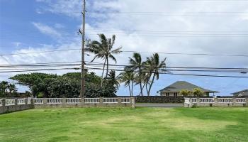 51-452  Kamehameha Hwy Kaaawa, Kaneohe home - photo 3 of 21
