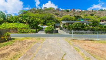 5175  Nohu Street Aina Haina Area, Diamond Head home - photo 5 of 24