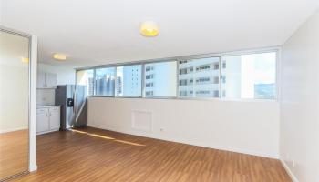 Royal Towers condo # 802, Honolulu, Hawaii - photo 2 of 25