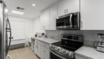 Colony at the Peninsula condo # 8107, Honolulu, Hawaii - photo 4 of 25