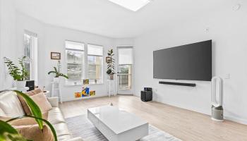 Colony at the Peninsula condo # 8107, Honolulu, Hawaii - photo 5 of 25