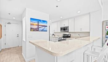 Colony at the Peninsula condo # 8107, Honolulu, Hawaii - photo 6 of 25