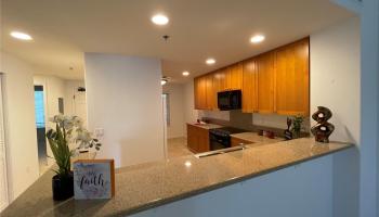 Colony at the Peninsula condo # 8225, Honolulu, Hawaii - photo 4 of 25