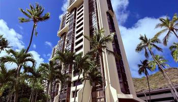 Mauna Luan condo # 2-15L, Honolulu, Hawaii - photo 1 of 25