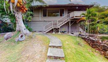 521 Lawelawe Street Aina Haina Area, Diamond Head home - photo 1 of 25 521 Lawelawe Street Aina Haina Area, Diamond Head home - photo 1 of 25