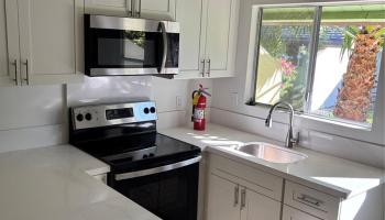 521 Pepeekeo Street Honolulu - Rental - photo 3 of 22