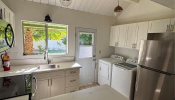 521 Pepeekeo Street Honolulu - Rental - photo 4 of 22