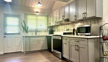 521 Pepeekeo Street townhouse # 8, Honolulu, Hawaii - photo 3 of 11