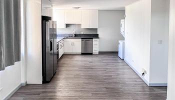 Fairway Gardens condo # 901, Honolulu, Hawaii - photo 4 of 16