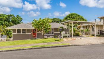 5211 Pilikai Street Aina Haina Area, Diamond Head home - photo 1 of 25 5211 Pilikai Street Aina Haina Area, Diamond Head home - photo 1 of 25