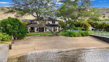 5245  Kalanianaole Hwy Aina Haina Beach,  home - photo 1 of 25