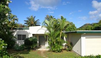5251 Papai St Aina Haina Area, Diamond Head home - photo 1 of 3 5251 Papai St Aina Haina Area, Diamond Head home - photo 1 of 3