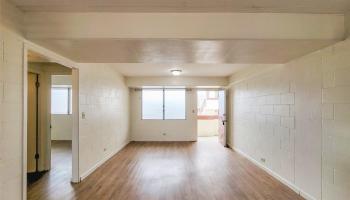 526 N School St Honolulu - Rental - photo 4 of 13